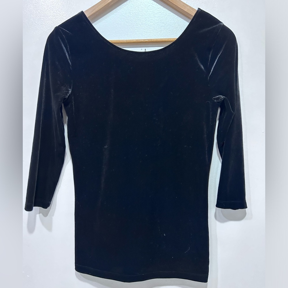 Joe Fresh‎ Women’s Black Velvet Long Sleeve Tops w/  Scoop Neckline Back Size S